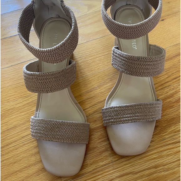 LIMITED BRAND! - Picture 2 of 4